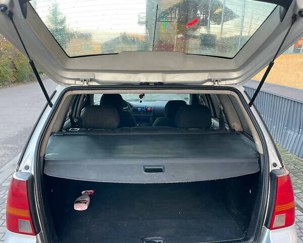 Серый Фольксваген Гольф, объемом двигателя 1.9 л и пробегом 450 тыс. км за 2750 $, фото 5 на Automoto.ua