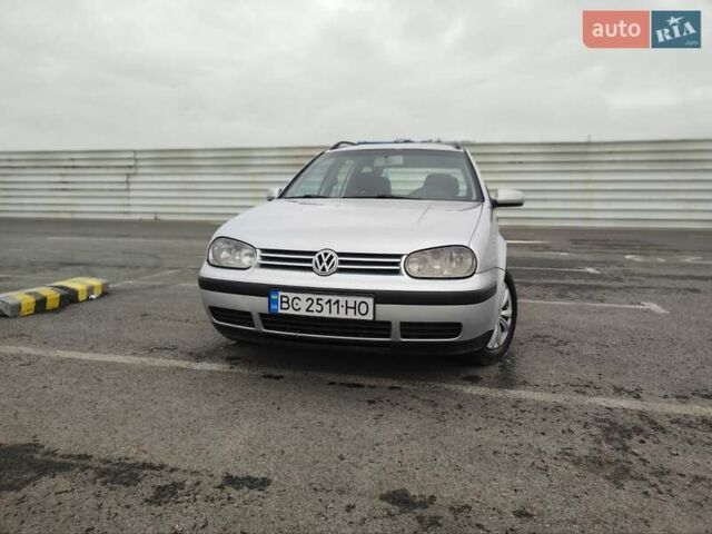 Серый Фольксваген Гольф, объемом двигателя 1.39 л и пробегом 308 тыс. км за 3200 $, фото 5 на Automoto.ua