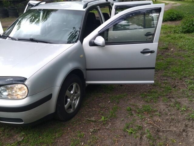 Сірий Фольксваген Гольф, об'ємом двигуна 1.4 л та пробігом 330 тис. км за 3500 $, фото 13 на Automoto.ua