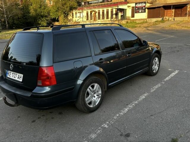 Серый Фольксваген Гольф, объемом двигателя 1.6 л и пробегом 225 тыс. км за 3950 $, фото 4 на Automoto.ua