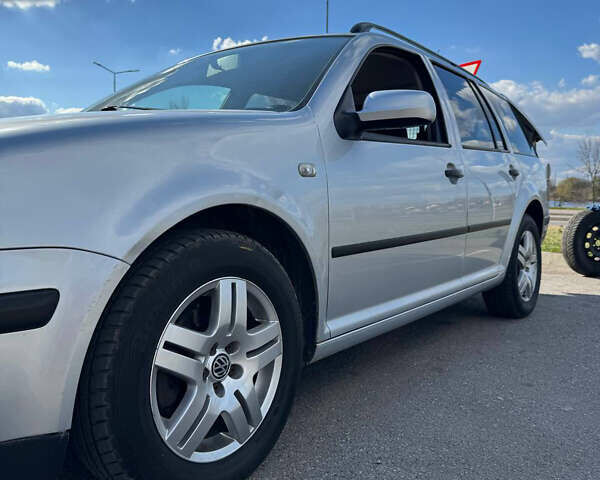 Серый Фольксваген Гольф, объемом двигателя 1.6 л и пробегом 265 тыс. км за 5300 $, фото 34 на Automoto.ua