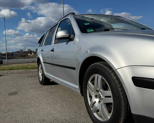 Серый Фольксваген Гольф, объемом двигателя 1.6 л и пробегом 265 тыс. км за 5300 $, фото 14 на Automoto.ua