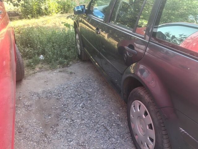 Сірий Фольксваген Гольф, об'ємом двигуна 0 л та пробігом 300 тис. км за 2600 $, фото 1 на Automoto.ua