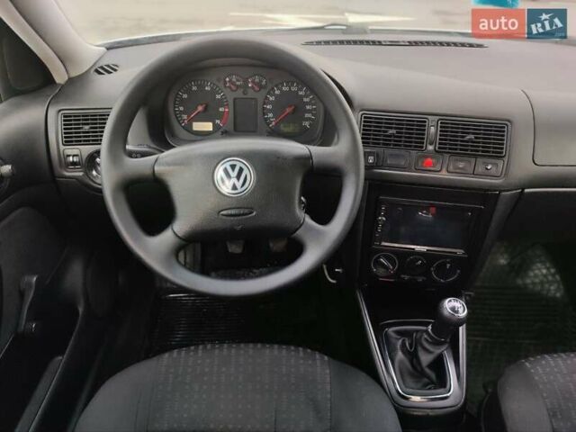 Серый Фольксваген Гольф, объемом двигателя 1.39 л и пробегом 308 тыс. км за 2900 $, фото 34 на Automoto.ua