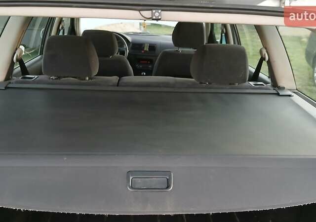 Сірий Фольксваген Гольф, об'ємом двигуна 1.9 л та пробігом 386 тис. км за 3400 $, фото 17 на Automoto.ua