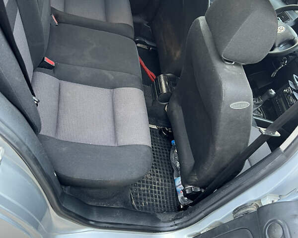 Серый Фольксваген Гольф, объемом двигателя 1.9 л и пробегом 460 тыс. км за 2750 $, фото 11 на Automoto.ua