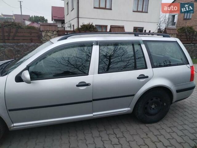 Серый Фольксваген Гольф, объемом двигателя 1.6 л и пробегом 260 тыс. км за 3950 $, фото 6 на Automoto.ua