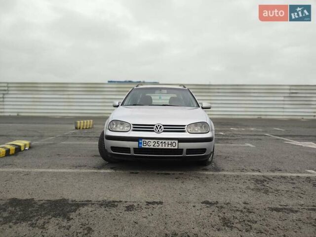 Серый Фольксваген Гольф, объемом двигателя 1.39 л и пробегом 308 тыс. км за 3200 $, фото 7 на Automoto.ua