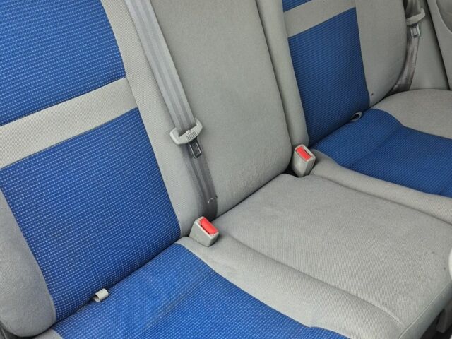 Сірий Фольксваген Гольф, об'ємом двигуна 1.9 л та пробігом 257 тис. км за 4000 $, фото 15 на Automoto.ua