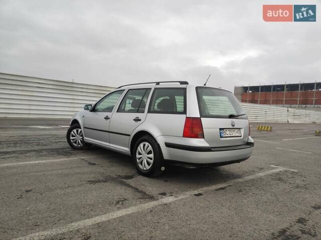 Серый Фольксваген Гольф, объемом двигателя 1.39 л и пробегом 308 тыс. км за 3200 $, фото 17 на Automoto.ua