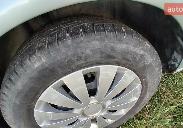 Сірий Фольксваген Гольф, об'ємом двигуна 1.9 л та пробігом 386 тис. км за 3400 $, фото 20 на Automoto.ua