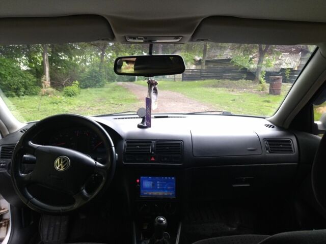 Сірий Фольксваген Гольф, об'ємом двигуна 1.4 л та пробігом 330 тис. км за 3500 $, фото 6 на Automoto.ua