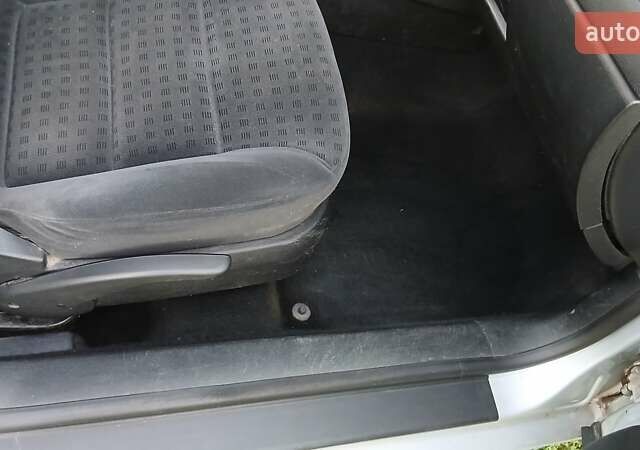 Сірий Фольксваген Гольф, об'ємом двигуна 1.9 л та пробігом 386 тис. км за 3400 $, фото 12 на Automoto.ua