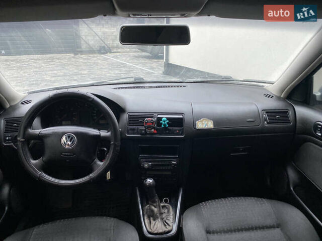 Сірий Фольксваген Гольф, об'ємом двигуна 1.6 л та пробігом 278 тис. км за 2999 $, фото 8 на Automoto.ua