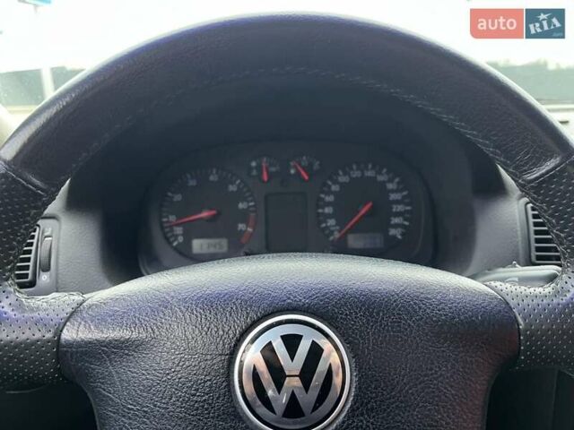 Серый Фольксваген Гольф, объемом двигателя 1.6 л и пробегом 309 тыс. км за 3499 $, фото 22 на Automoto.ua