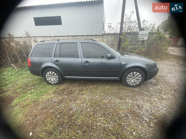 Серый Фольксваген Гольф, объемом двигателя 1.6 л и пробегом 298 тыс. км за 4500 $, фото 3 на Automoto.ua