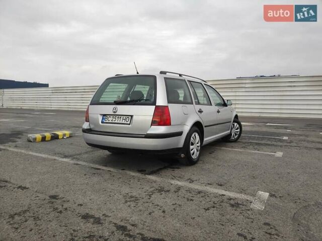 Серый Фольксваген Гольф, объемом двигателя 1.39 л и пробегом 308 тыс. км за 3200 $, фото 24 на Automoto.ua