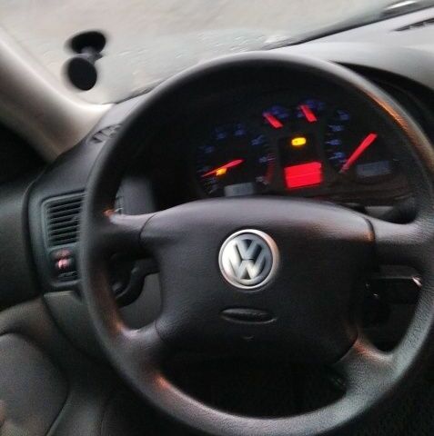 Сірий Фольксваген Гольф, об'ємом двигуна 1.4 л та пробігом 300 тис. км за 3500 $, фото 8 на Automoto.ua