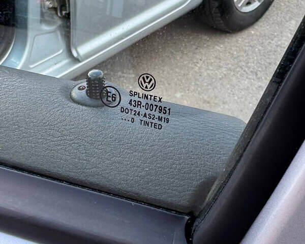 Серый Фольксваген Гольф, объемом двигателя 1.6 л и пробегом 265 тыс. км за 5300 $, фото 37 на Automoto.ua