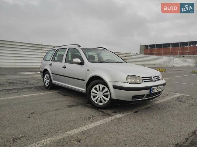 Серый Фольксваген Гольф, объемом двигателя 1.39 л и пробегом 308 тыс. км за 3200 $, фото 9 на Automoto.ua