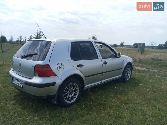 Сірий Фольксваген Гольф, об'ємом двигуна 1.6 л та пробігом 300 тис. км за 3900 $, фото 2 на Automoto.ua