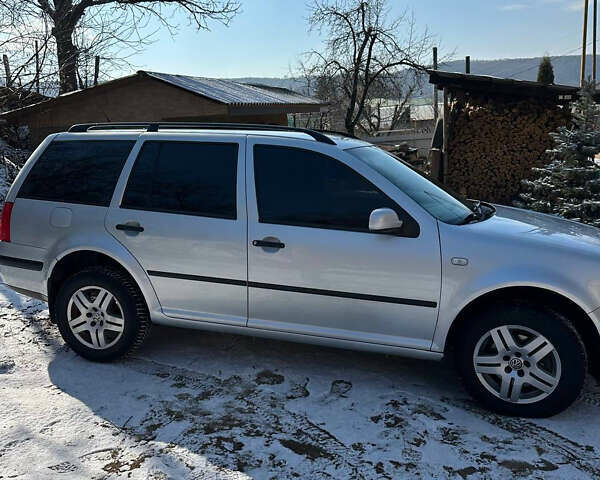 Сірий Фольксваген Гольф, об'ємом двигуна 1.6 л та пробігом 260 тис. км за 4350 $, фото 3 на Automoto.ua