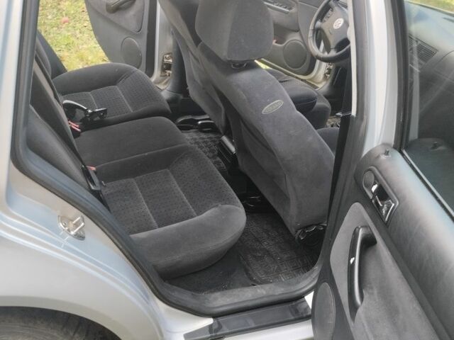 Серый Фольксваген Гольф, объемом двигателя 0 л и пробегом 280 тыс. км за 3600 $, фото 13 на Automoto.ua