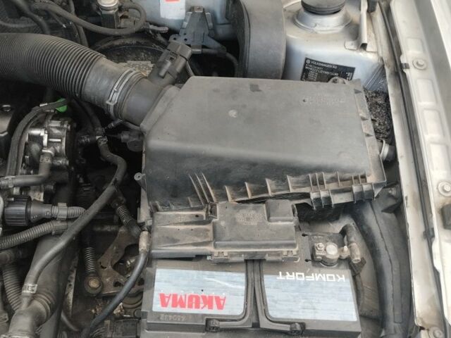 Серый Фольксваген Гольф, объемом двигателя 0 л и пробегом 280 тыс. км за 3600 $, фото 17 на Automoto.ua