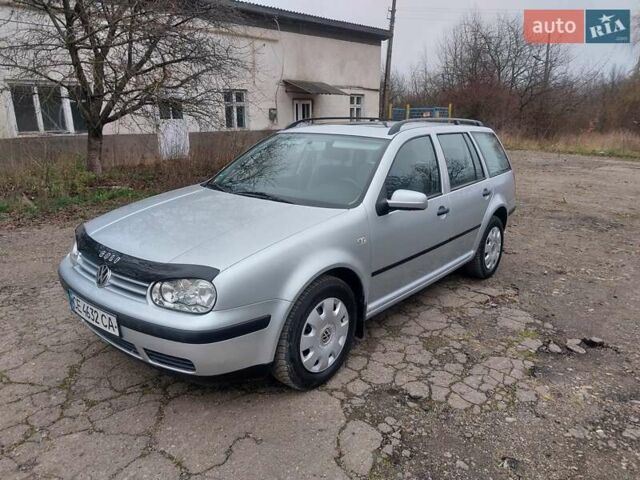 Сірий Фольксваген Гольф, об'ємом двигуна 1.6 л та пробігом 220 тис. км за 3950 $, фото 1 на Automoto.ua