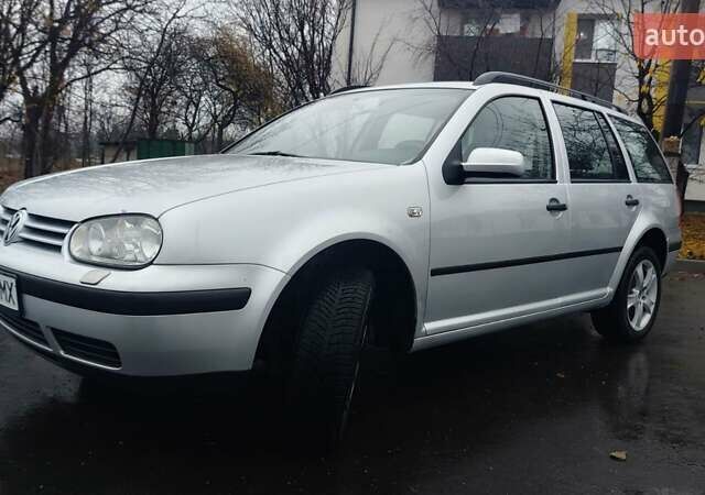 Серый Фольксваген Гольф, объемом двигателя 1.6 л и пробегом 196 тыс. км за 4850 $, фото 7 на Automoto.ua