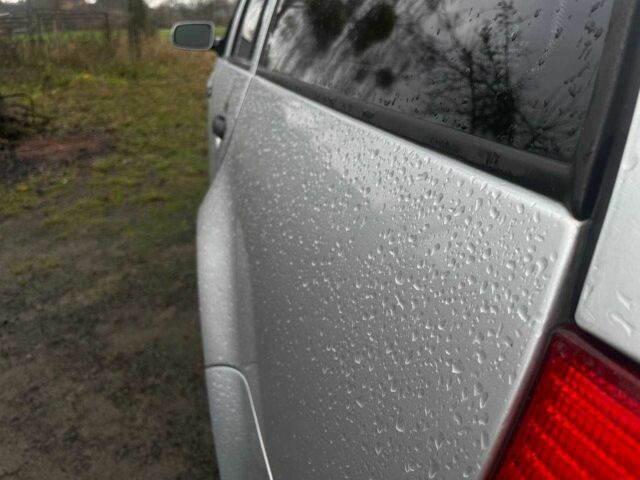 Серый Фольксваген Гольф, объемом двигателя 1.4 л и пробегом 310 тыс. км за 3300 $, фото 6 на Automoto.ua