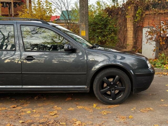 Сірий Фольксваген Гольф, об'ємом двигуна 1.6 л та пробігом 254 тис. км за 4590 $, фото 3 на Automoto.ua