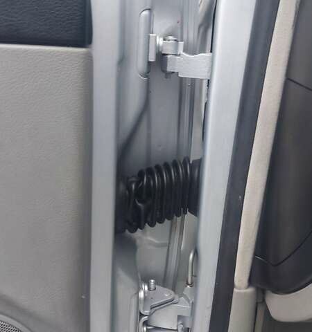 Серый Фольксваген Гольф, объемом двигателя 1.6 л и пробегом 196 тыс. км за 4850 $, фото 24 на Automoto.ua