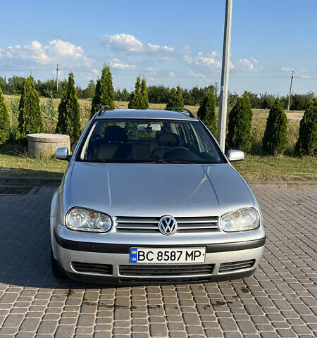 Серый Фольксваген Гольф, объемом двигателя 1.6 л и пробегом 195 тыс. км за 4300 $, фото 1 на Automoto.ua