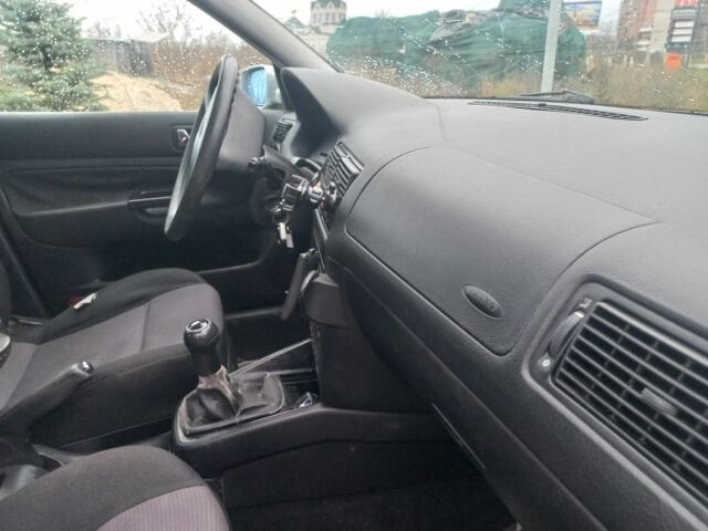 Серый Фольксваген Гольф, объемом двигателя 1.9 л и пробегом 500 тыс. км за 2300 $, фото 13 на Automoto.ua