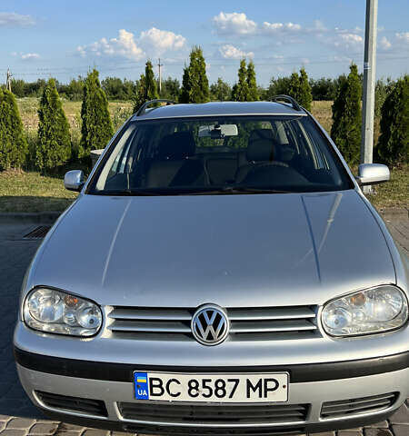 Серый Фольксваген Гольф, объемом двигателя 1.6 л и пробегом 195 тыс. км за 4300 $, фото 6 на Automoto.ua