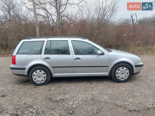 Сірий Фольксваген Гольф, об'ємом двигуна 1.6 л та пробігом 220 тис. км за 3950 $, фото 26 на Automoto.ua