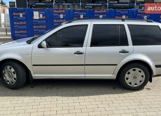 Серый Фольксваген Гольф, объемом двигателя 1.9 л и пробегом 383 тыс. км за 4400 $, фото 1 на Automoto.ua