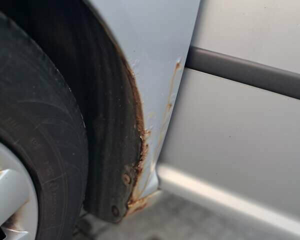 Серый Фольксваген Гольф, объемом двигателя 1.39 л и пробегом 330 тыс. км за 3600 $, фото 10 на Automoto.ua