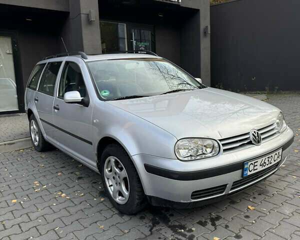 Серый Фольксваген Гольф, объемом двигателя 1.6 л и пробегом 219 тыс. км за 4000 $, фото 1 на Automoto.ua