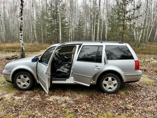 Серый Фольксваген Гольф, объемом двигателя 1.6 л и пробегом 333 тыс. км за 5000 $, фото 6 на Automoto.ua
