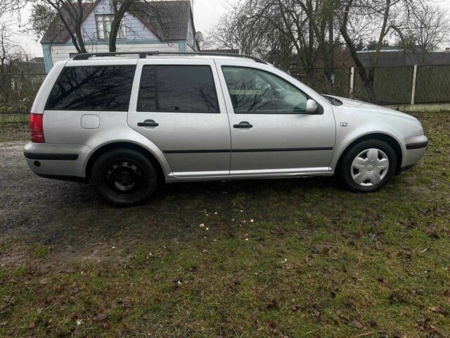 Серый Фольксваген Гольф, объемом двигателя 1.4 л и пробегом 310 тыс. км за 3300 $, фото 3 на Automoto.ua