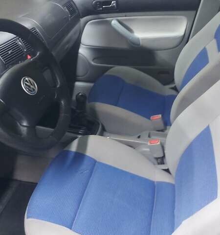 Серый Фольксваген Гольф, объемом двигателя 1.6 л и пробегом 196 тыс. км за 4850 $, фото 16 на Automoto.ua