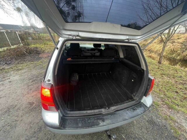 Серый Фольксваген Гольф, объемом двигателя 1.4 л и пробегом 310 тыс. км за 3300 $, фото 9 на Automoto.ua