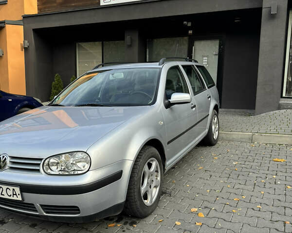 Серый Фольксваген Гольф, объемом двигателя 1.6 л и пробегом 219 тыс. км за 4000 $, фото 2 на Automoto.ua