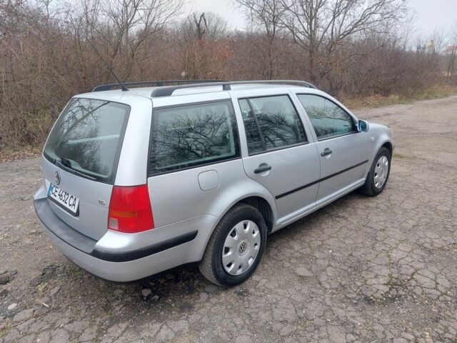 Сірий Фольксваген Гольф, об'ємом двигуна 1.6 л та пробігом 220 тис. км за 3950 $, фото 4 на Automoto.ua