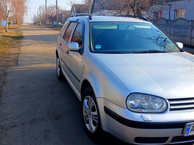 Серый Фольксваген Гольф, объемом двигателя 1.6 л и пробегом 0 тыс. км за 3200 $, фото 2 на Automoto.ua