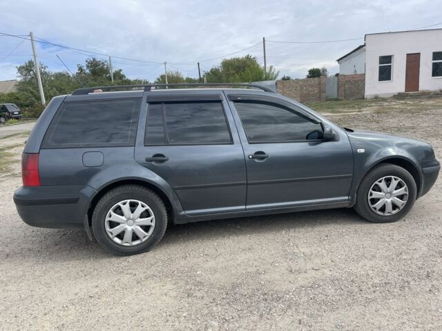 Серый Фольксваген Гольф, объемом двигателя 1.9 л и пробегом 330 тыс. км за 2900 $, фото 5 на Automoto.ua