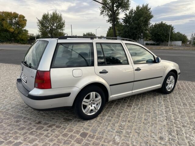 Серый Фольксваген Гольф, объемом двигателя 1.9 л и пробегом 260 тыс. км за 2299 $, фото 3 на Automoto.ua