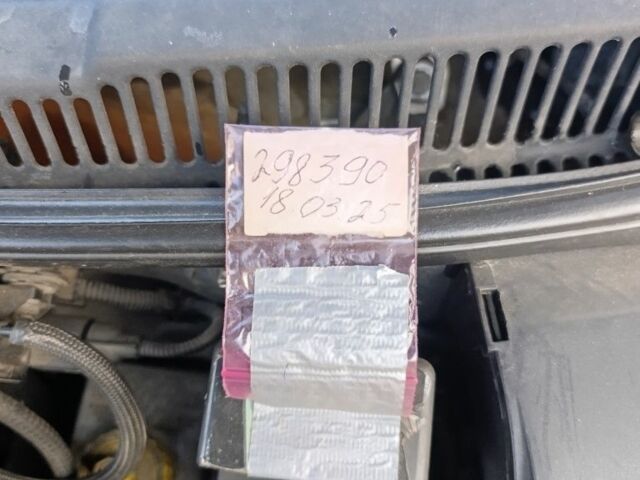 Сірий Фольксваген Гольф, об'ємом двигуна 1.9 л та пробігом 303 тис. км за 3600 $, фото 12 на Automoto.ua